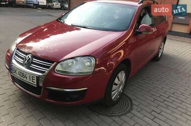 Универсал Volkswagen Golf 2009 в Ровно