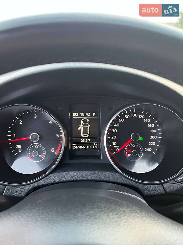 Универсал Volkswagen Golf 2013 в Христиновке