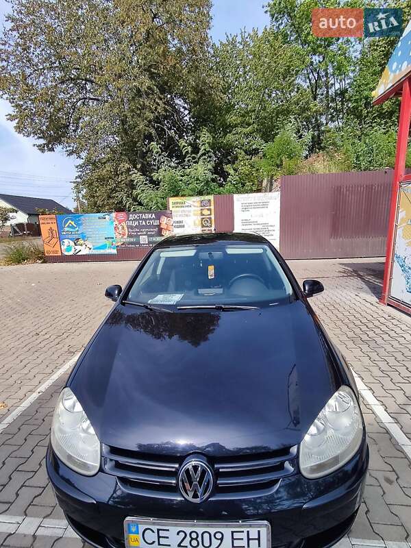 Хэтчбек Volkswagen Golf 2007 в Черновцах