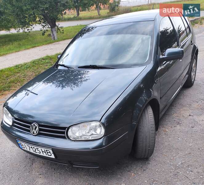 Volkswagen Golf 2002