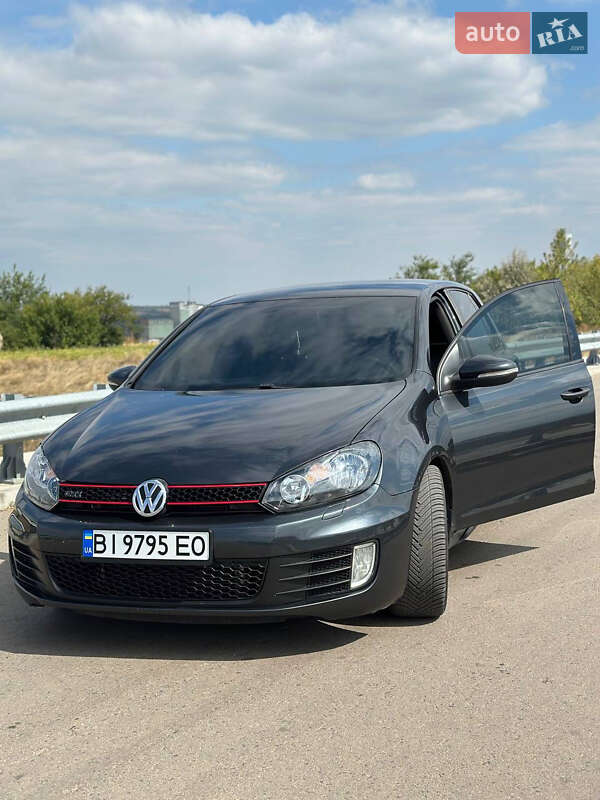 Хетчбек Volkswagen Golf 2013 в Полтаві