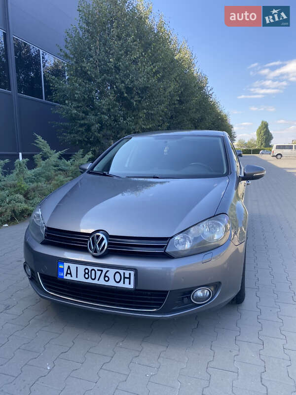 Хэтчбек Volkswagen Golf 2010 в Белой Церкви