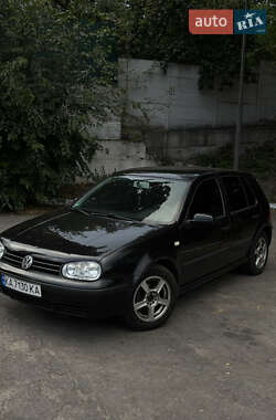 Хетчбек Volkswagen Golf 1999 в Києві