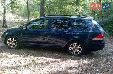 Універсал Volkswagen Golf 2010 в Києві