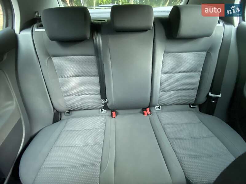 Хетчбек Volkswagen Golf 2007 в Кременці