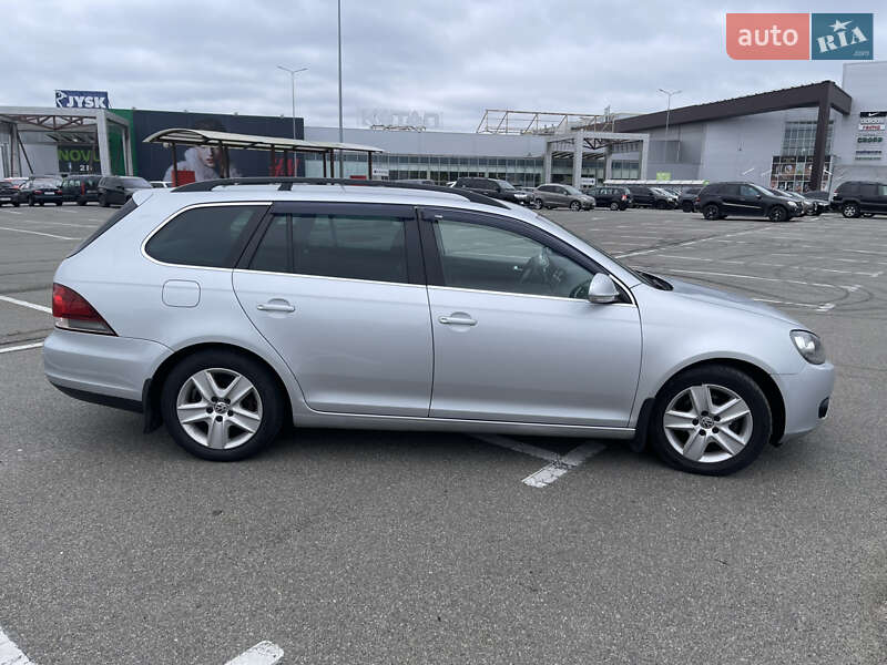 Универсал Volkswagen Golf 2011 в Киеве фото 3 Универсал Volkswagen Golf 2011 в Киеве