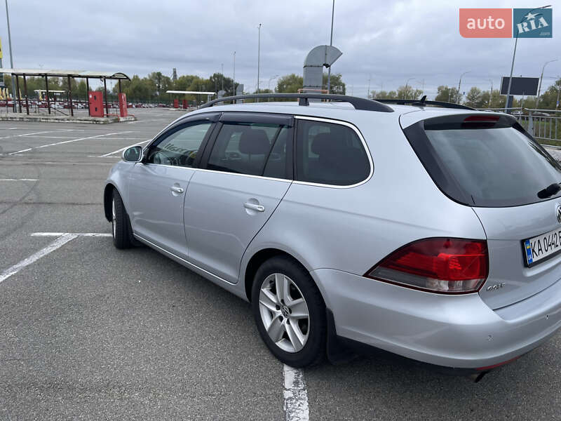Универсал Volkswagen Golf 2011 в Киеве фото 6 Универсал Volkswagen Golf 2011 в Киеве