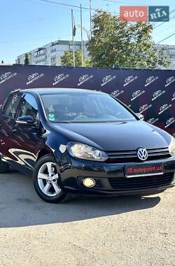 Хэтчбек Volkswagen Golf 2009 в Сумах