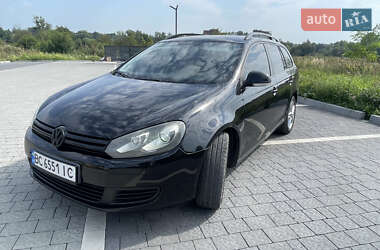 Универсал Volkswagen Golf 2010 в Львове