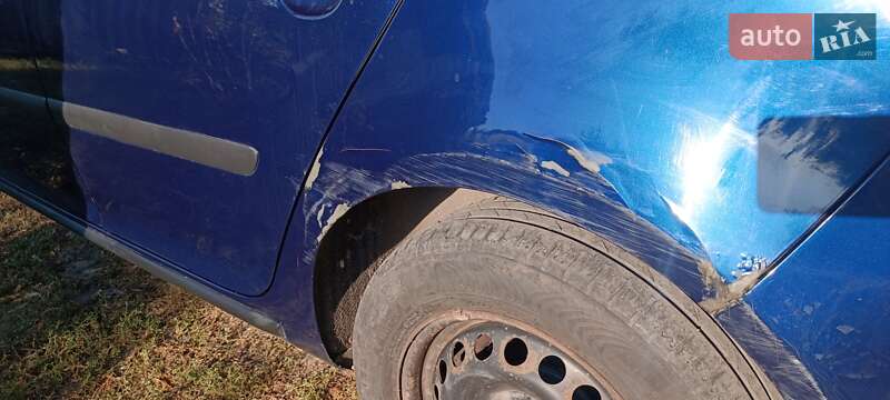 Хетчбек Volkswagen Golf 2008 в Харкові