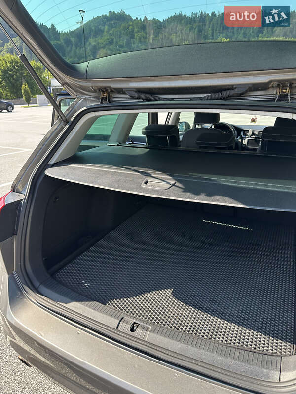 Універсал Volkswagen Golf 2014 в Житомирі