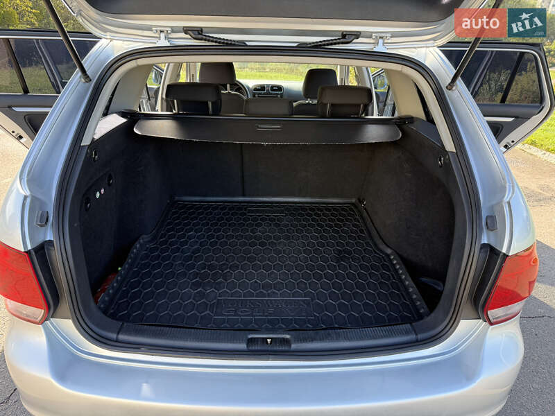 Универсал Volkswagen Golf 2011 в Ровно фото 25 Универсал Volkswagen Golf 2011 в Ровно