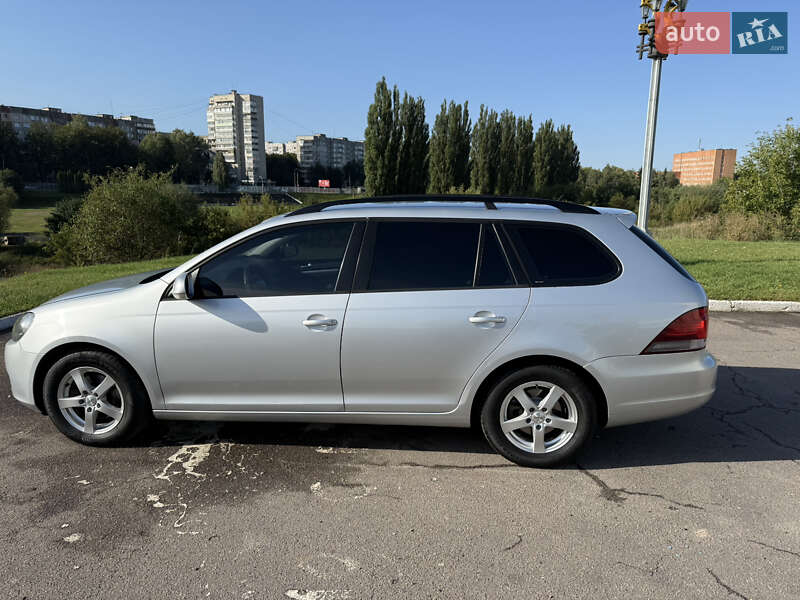 Универсал Volkswagen Golf 2011 в Ровно фото 33 Универсал Volkswagen Golf 2011 в Ровно