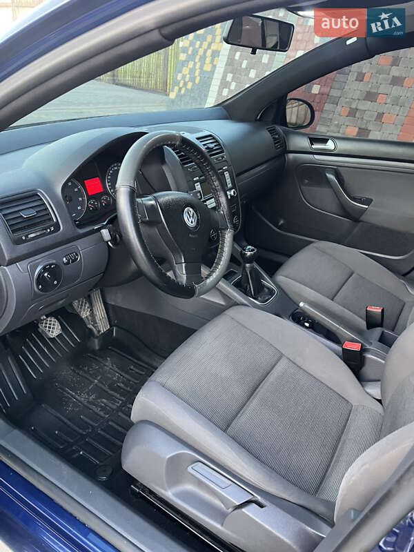 Хетчбек Volkswagen Golf 2007 в Вінниці