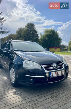 Універсал Volkswagen Golf 2008 в Луцьку