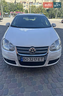 Универсал Volkswagen Golf 2009 в Тернополе