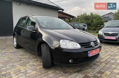Хэтчбек Volkswagen Golf 2006 в  фото 4 Хэтчбек Volkswagen Golf 2006 в