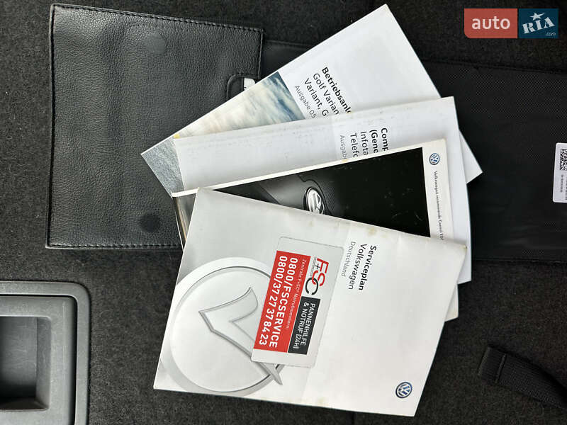 Універсал Volkswagen Golf 2016 в Вінниці