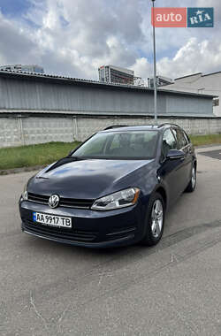 Универсал Volkswagen Golf 2015 в Киеве