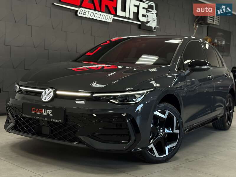 Volkswagen Golf 2025