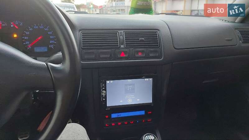 Хетчбек Volkswagen Golf 1999 в Полтаві