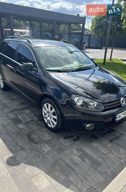 Универсал Volkswagen Golf 2010 в Луцке