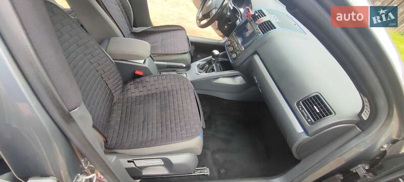 Хэтчбек Volkswagen Golf 2007 в Сновске