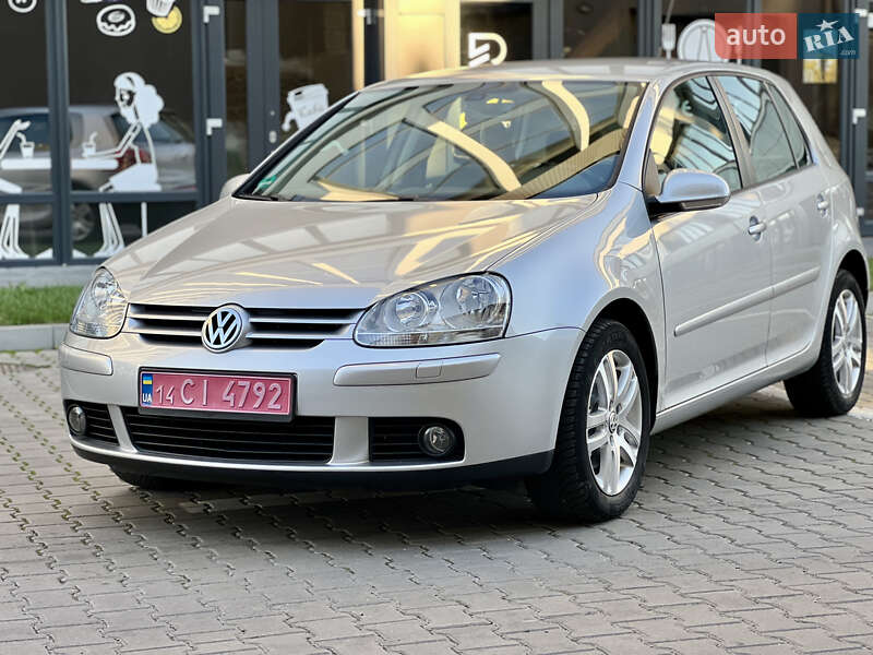 Хэтчбек Volkswagen Golf 2007 в Ивано-Франковске
