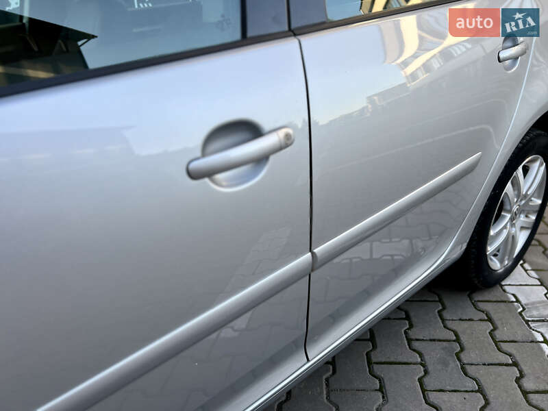 Хэтчбек Volkswagen Golf 2007 в Ивано-Франковске