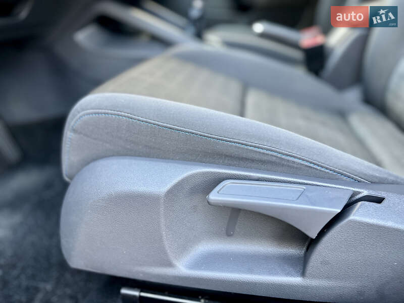 Хэтчбек Volkswagen Golf 2007 в Ивано-Франковске