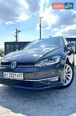 Хетчбек Volkswagen Golf 2019 в Ставищі