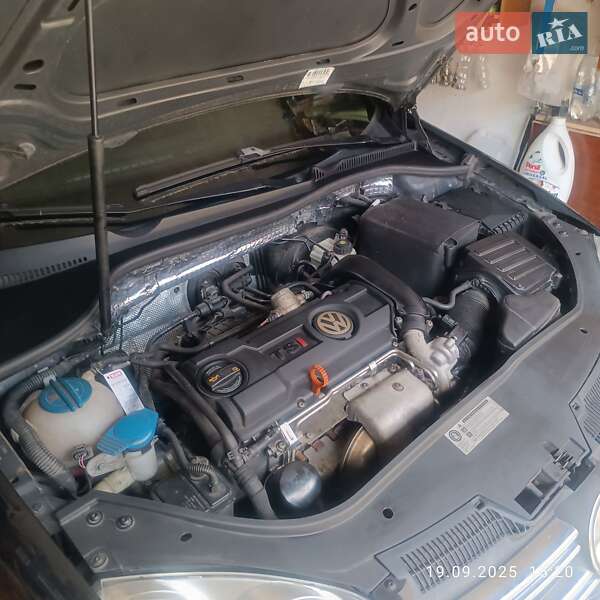 Універсал Volkswagen Golf 2009 в Вінниці