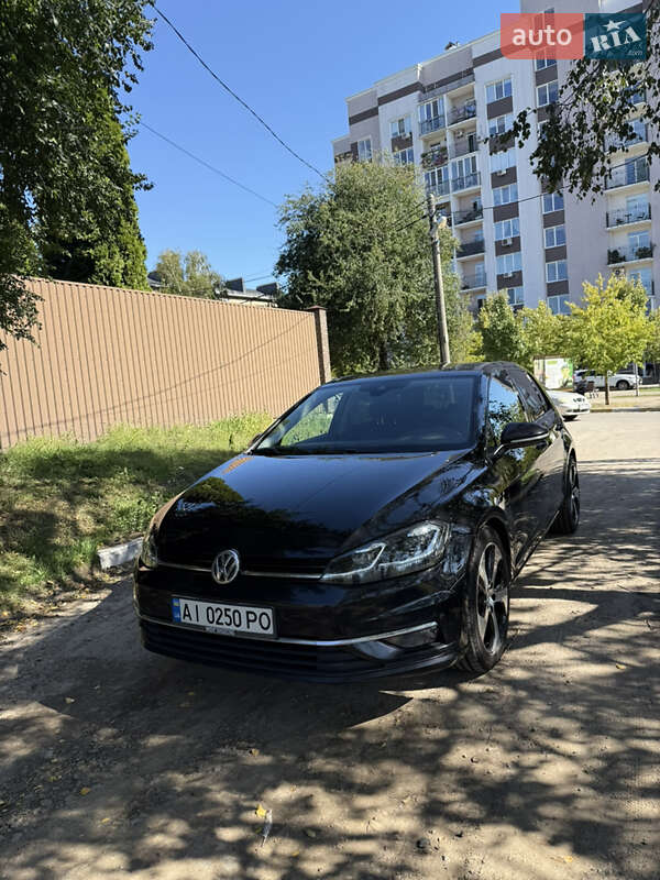 Хэтчбек Volkswagen Golf 2017 в Киеве фото 2 Хэтчбек Volkswagen Golf 2017 в Киеве