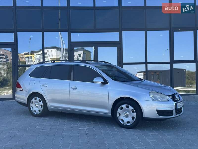 Універсал Volkswagen Golf 2008 в Тернополі
