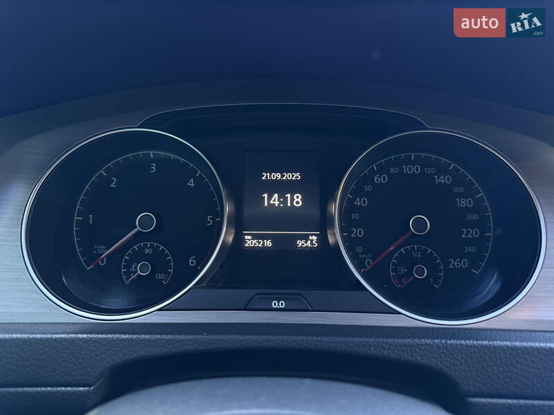 Универсал Volkswagen Golf 2014 в Киеве