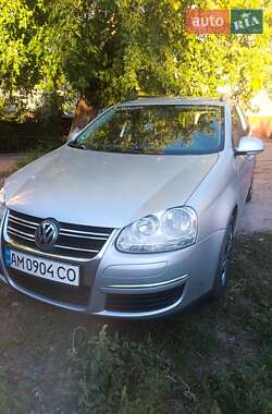 Универсал Volkswagen Golf 2008 в Житомире