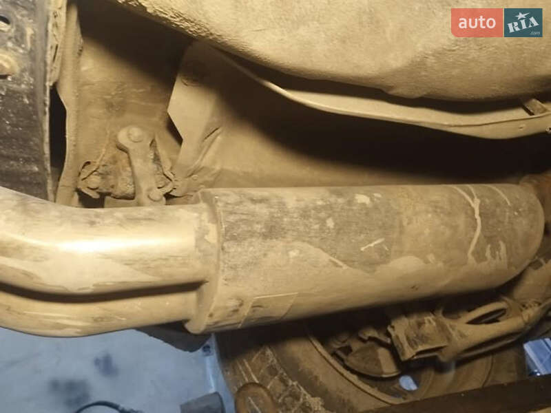 Хетчбек Volkswagen Golf 2000 в Тернополі