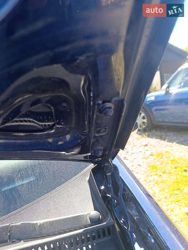 Хетчбек Volkswagen Golf 2009 в Сумах