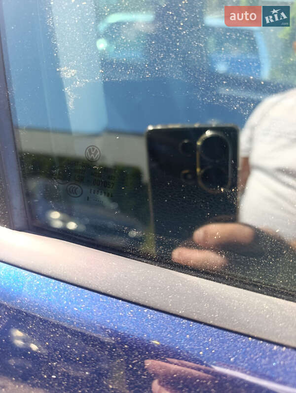 Хетчбек Volkswagen Golf 2009 в Сумах