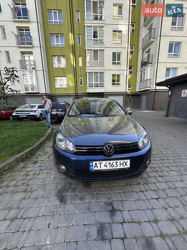 Хетчбек Volkswagen Golf 2011 в Івано-Франківську