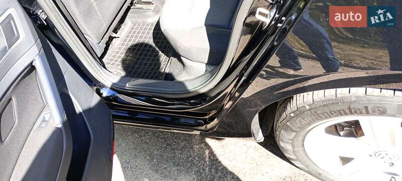 Універсал Volkswagen Golf 2014 в Харкові