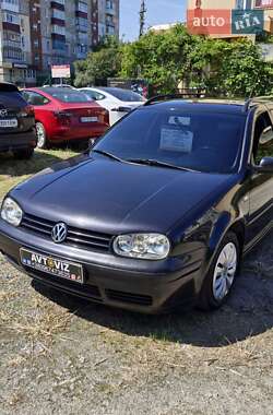 Универсал Volkswagen Golf 2000 в Красилове