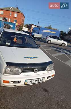 Хэтчбек Volkswagen Golf 1994 в Виннице