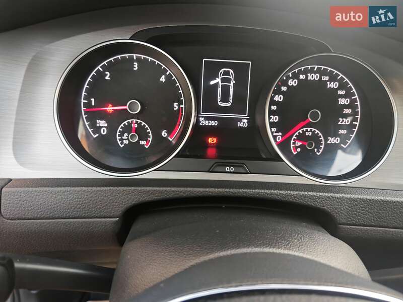 Универсал Volkswagen Golf 2015 в Луцке