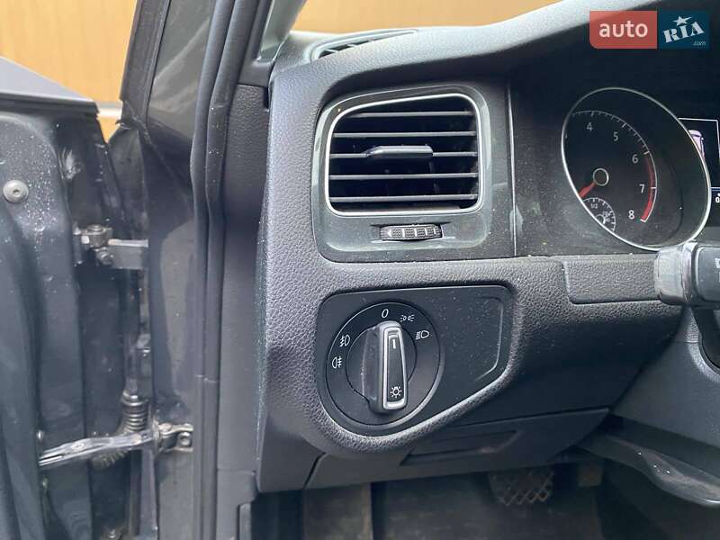 Универсал Volkswagen Golf 2019 в Мироновке