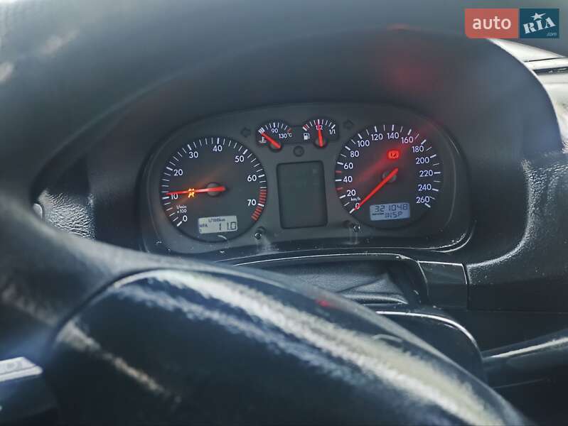 Хетчбек Volkswagen Golf 1998 в Тернополі