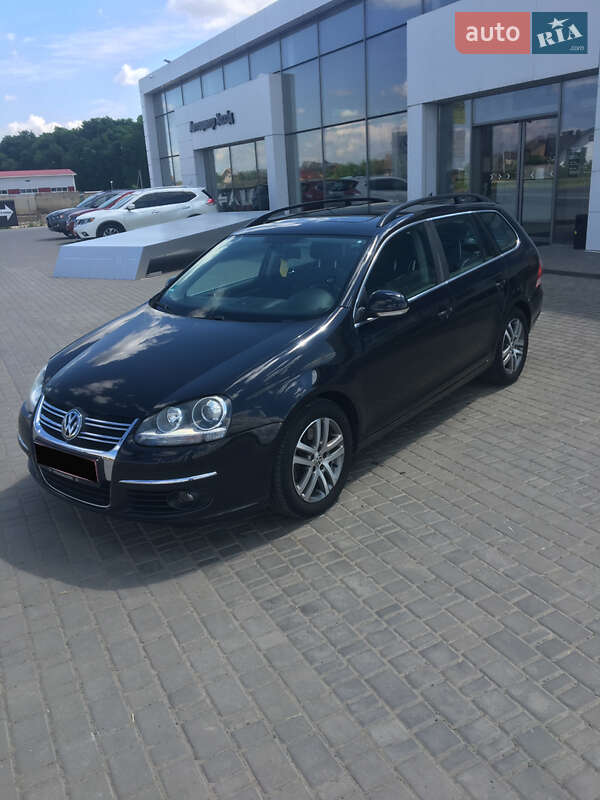 Универсал Volkswagen Golf 2007 в Луцке