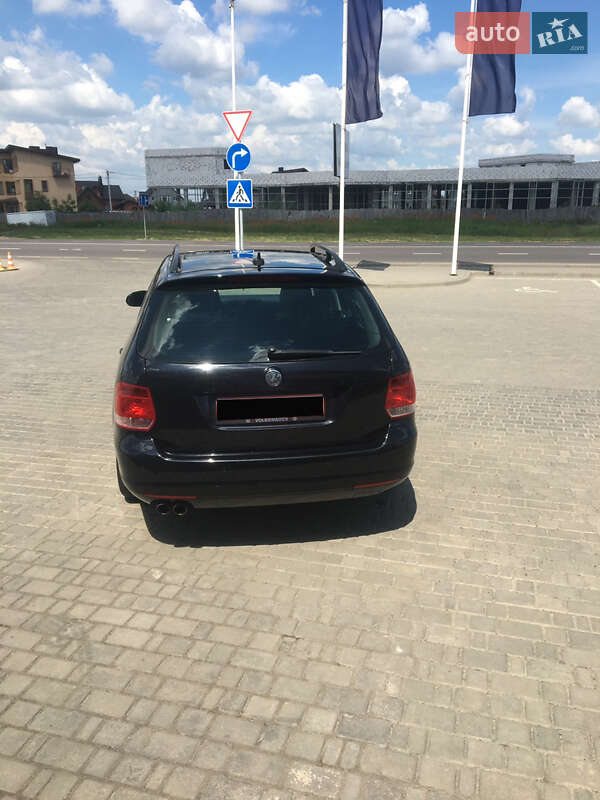 Универсал Volkswagen Golf 2007 в Луцке