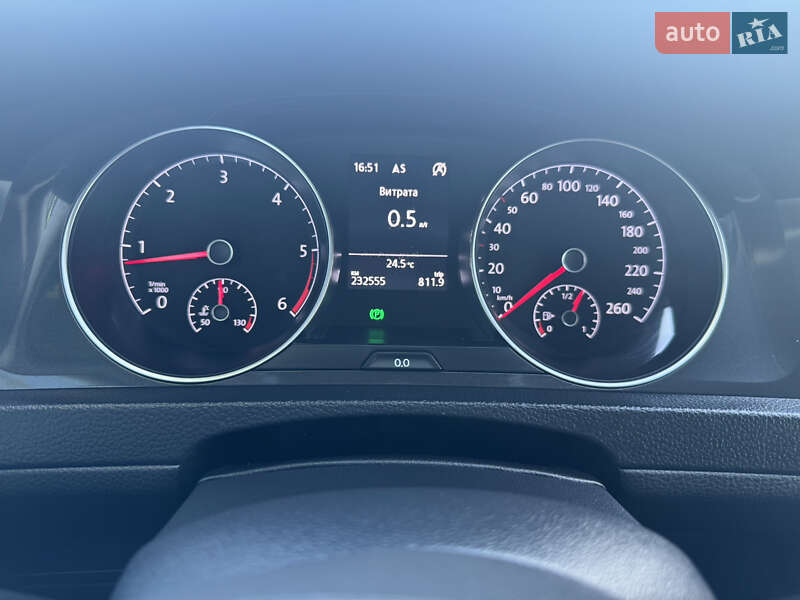 Универсал Volkswagen Golf 2017 в Жмеринке