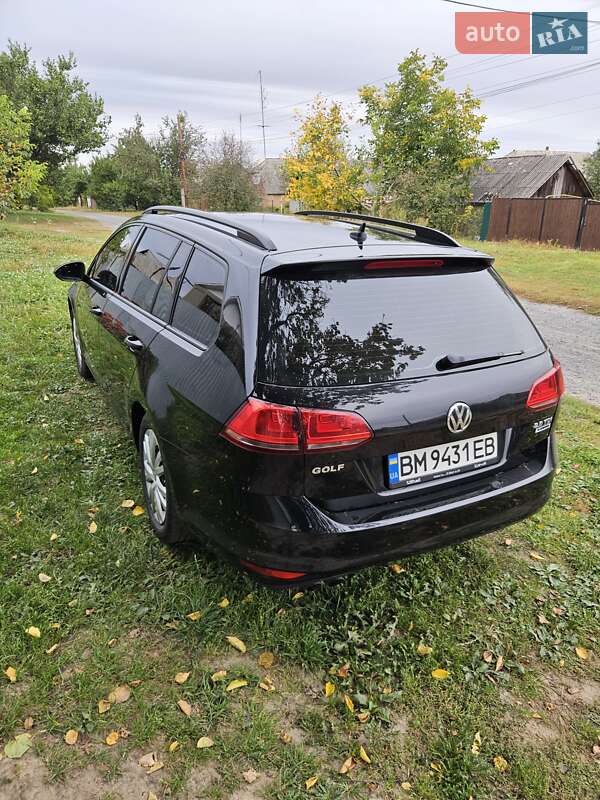 Універсал Volkswagen Golf 2016 в Ромнах